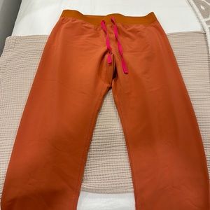 Women’s terracotta Livingston fig pants